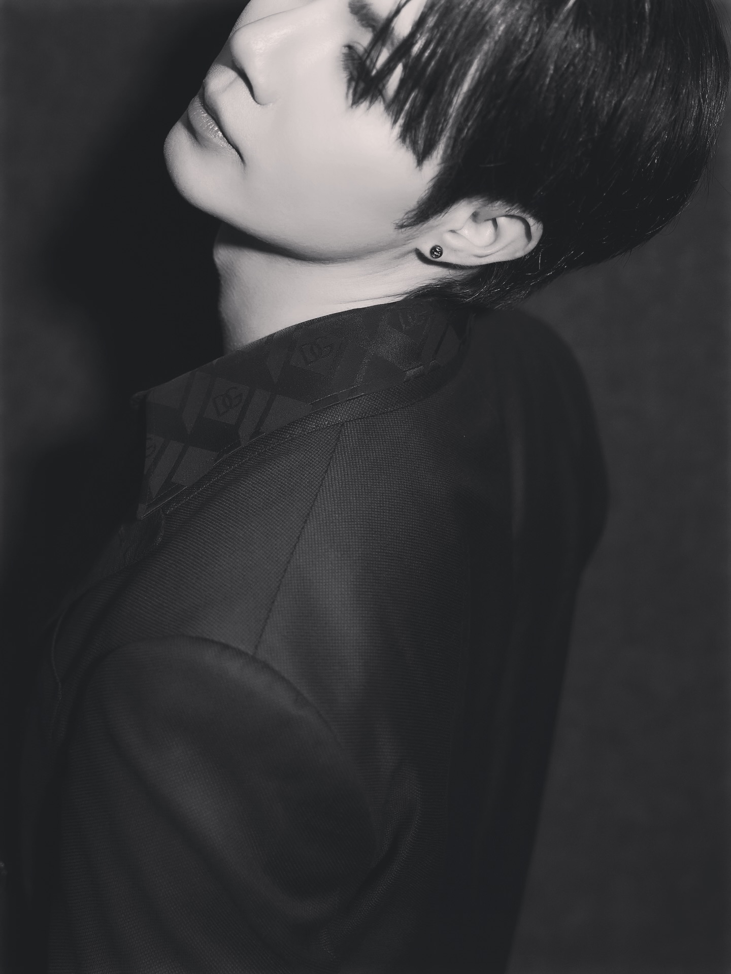 ซี - พฤกษ์ พานิช