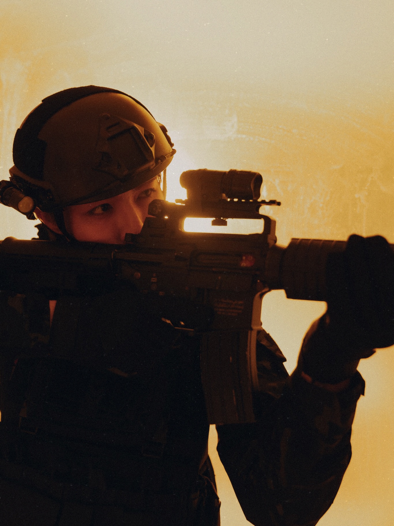 ซี - พฤกษ์ พานิช