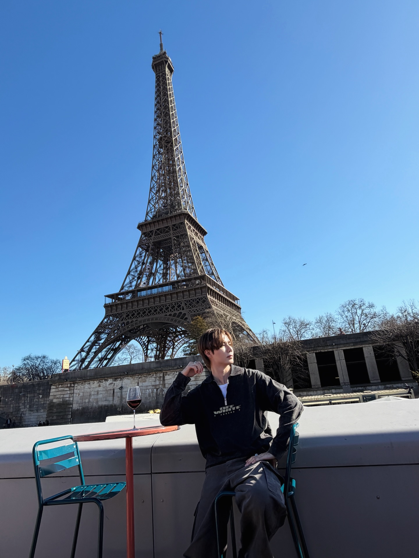 ซี - พฤกษ์ พานิช