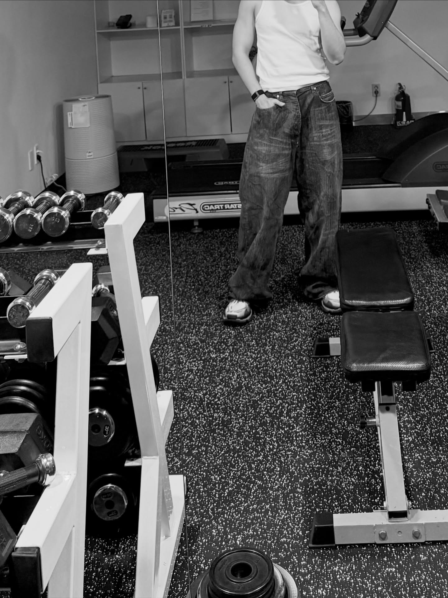 ซี - พฤกษ์ พานิช