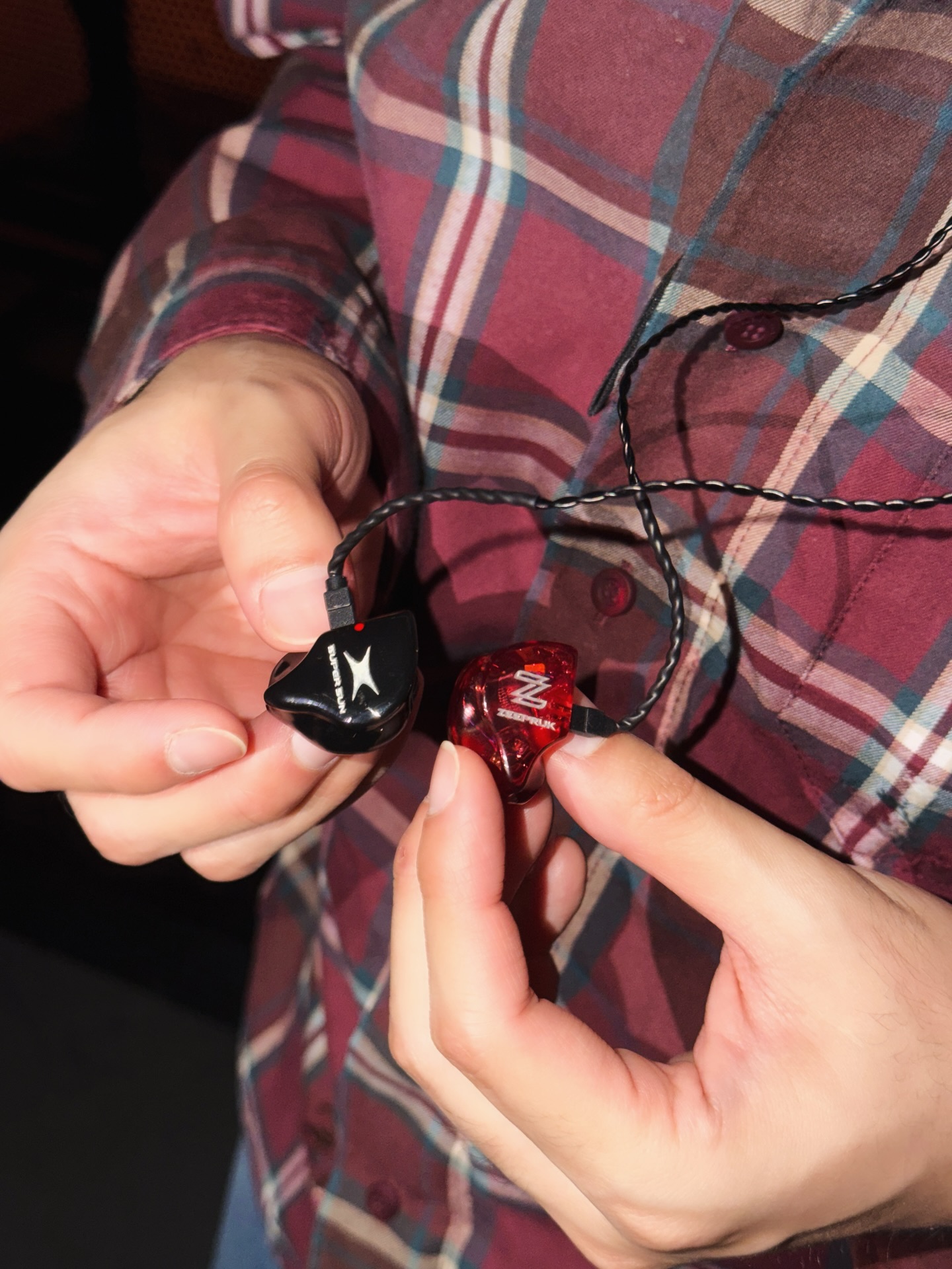 ซี - พฤกษ์ พานิช