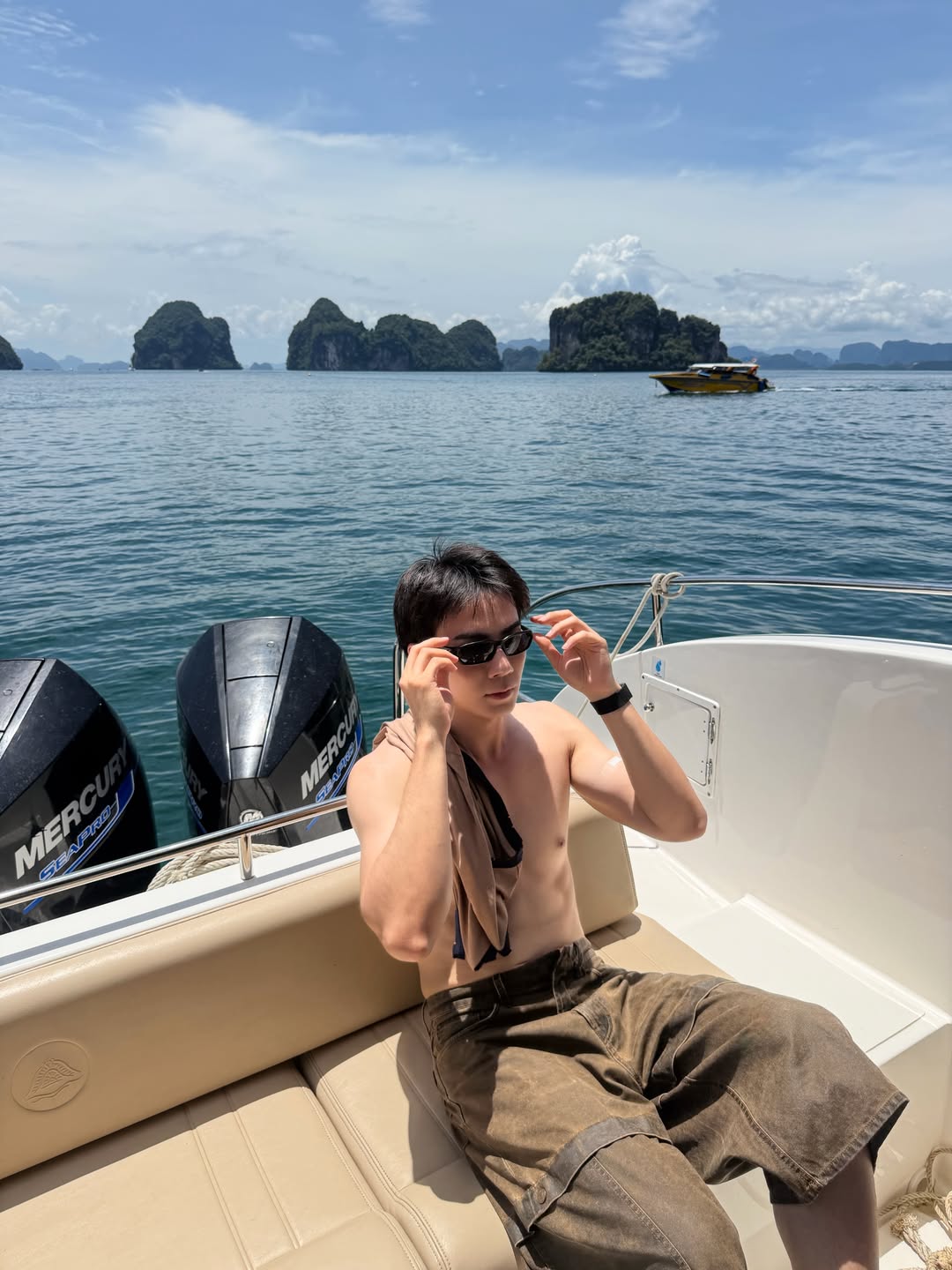 ซี - พฤกษ์ พานิช
