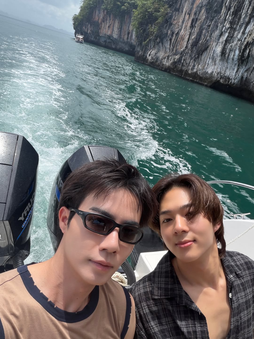 ซี - พฤกษ์ พานิช