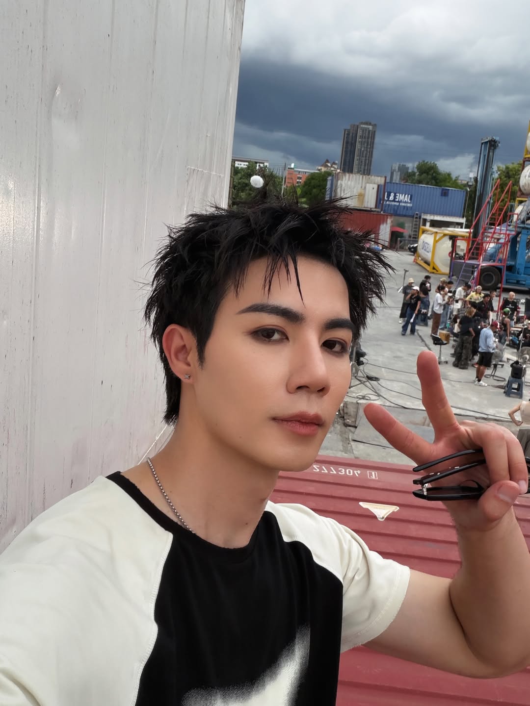 ซี - พฤกษ์ พานิช