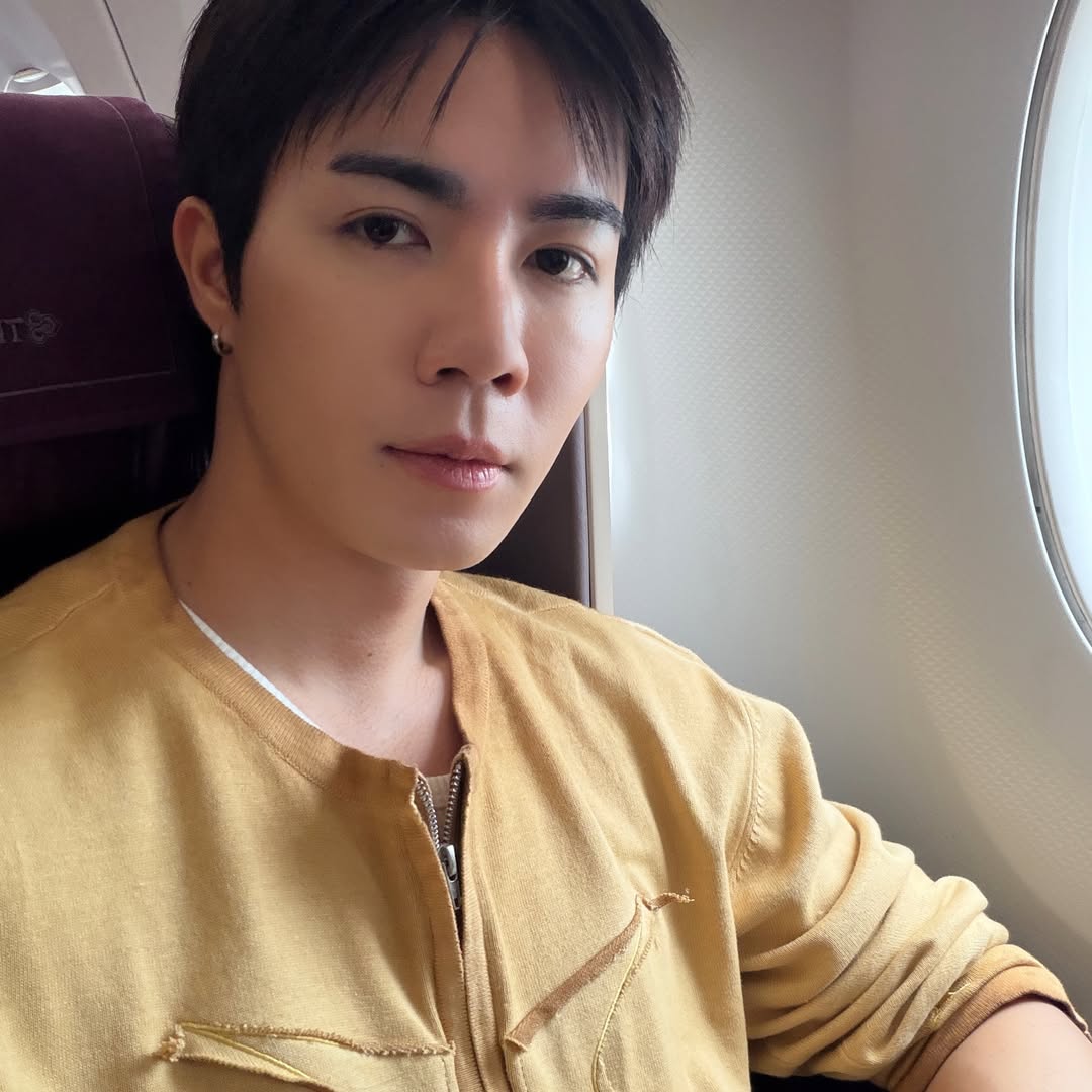 ซี - พฤกษ์ พานิช