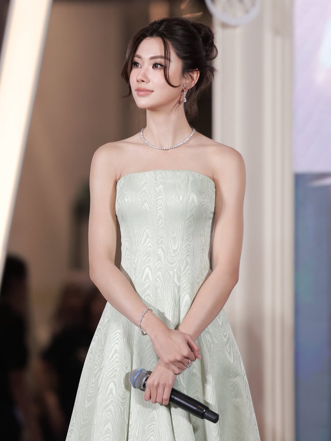 ลีน่า - ลลินา ชูเอ็ทท์