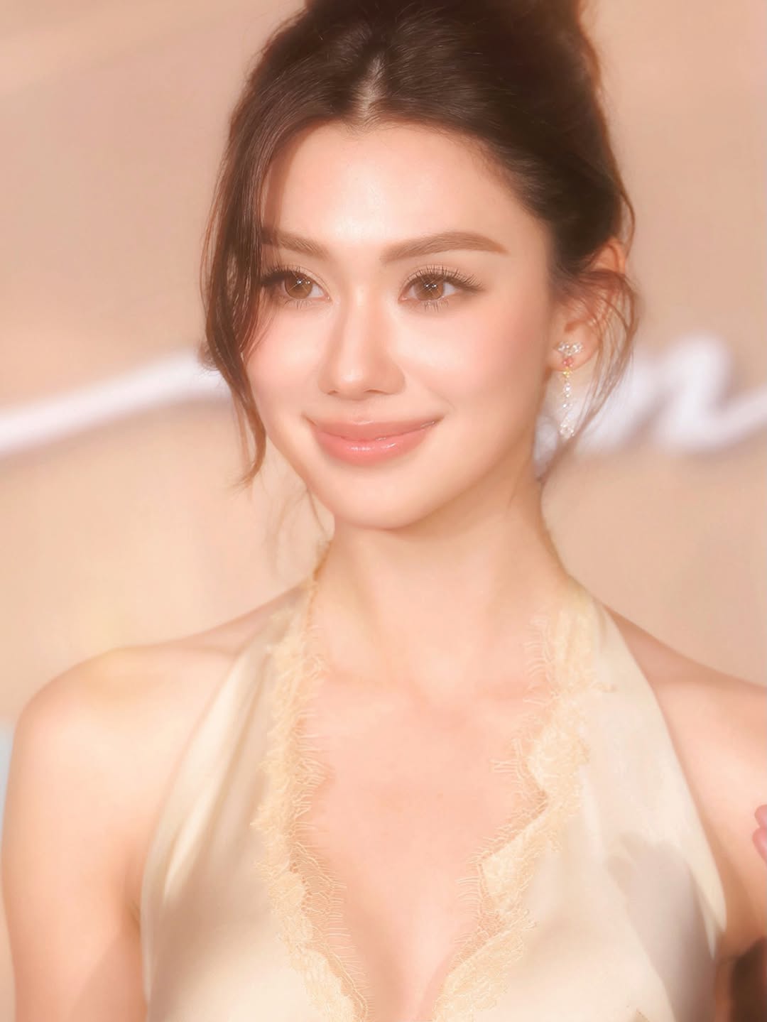 ลีน่า - ลลินา ชูเอ็ทท์