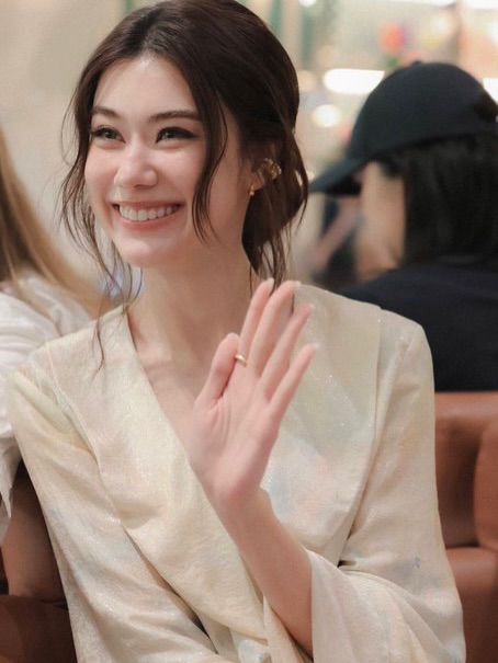 ลีน่า - ลลินา ชูเอ็ทท์
