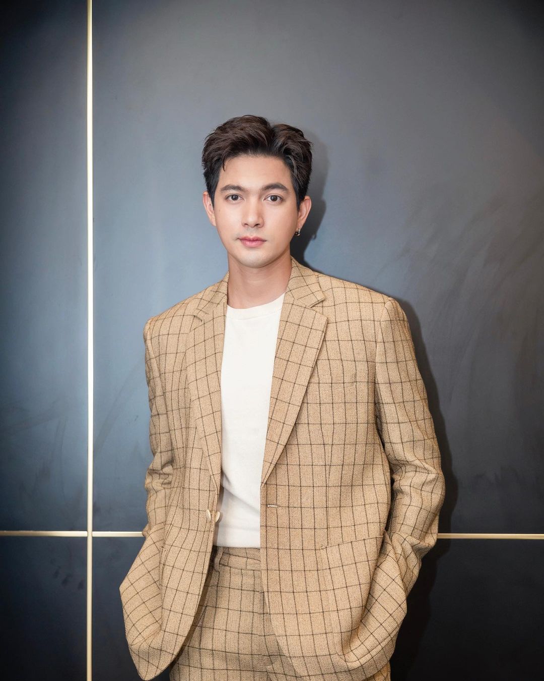 เข้ม -  หัสวีร์ ภัคพงษ์ไพศาล