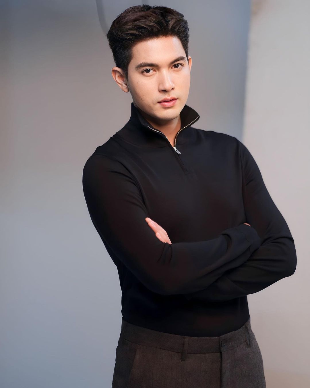 เข้ม -  หัสวีร์ ภัคพงษ์ไพศาล