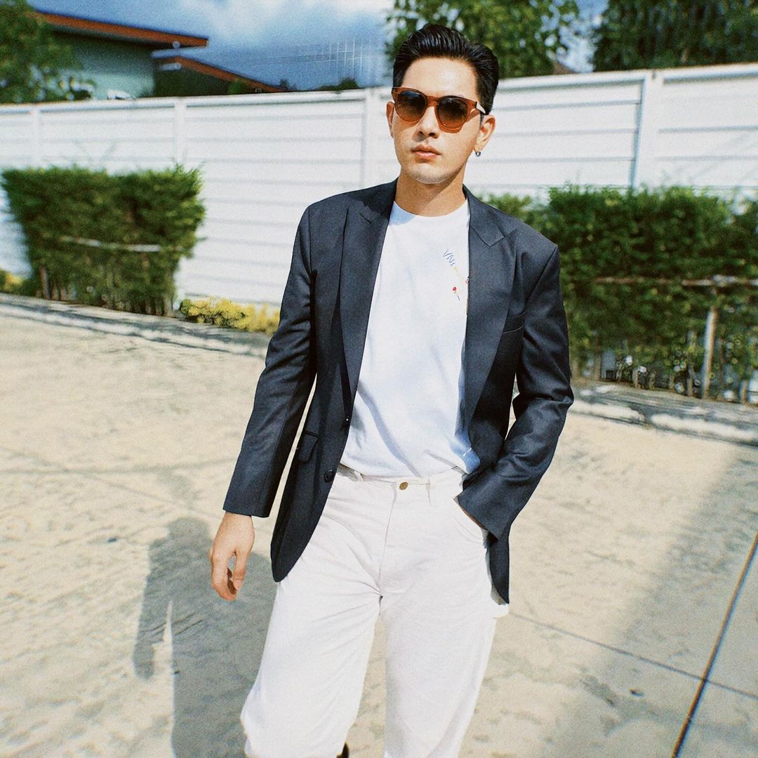 เข้ม -  หัสวีร์ ภัคพงษ์ไพศาล