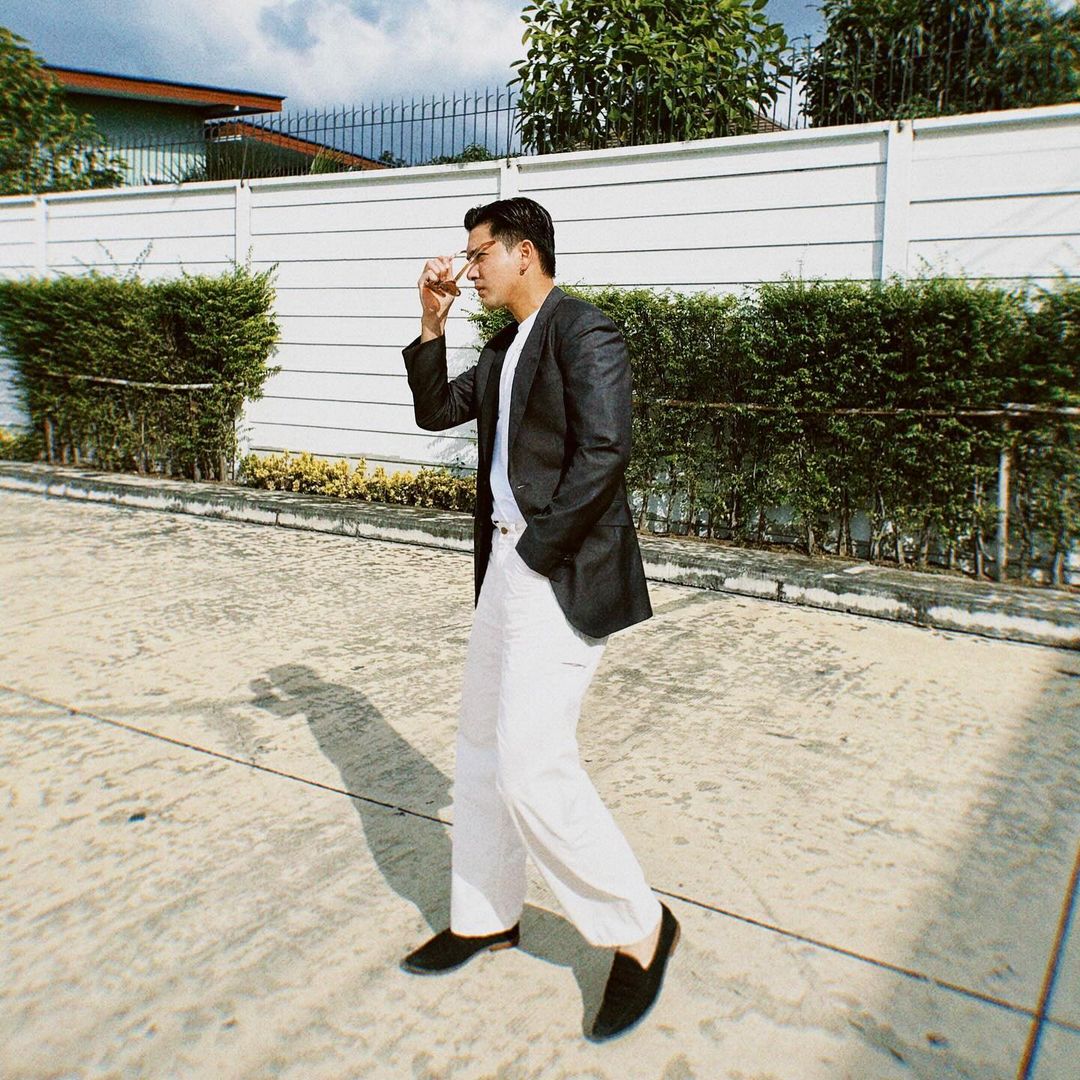 เข้ม -  หัสวีร์ ภัคพงษ์ไพศาล