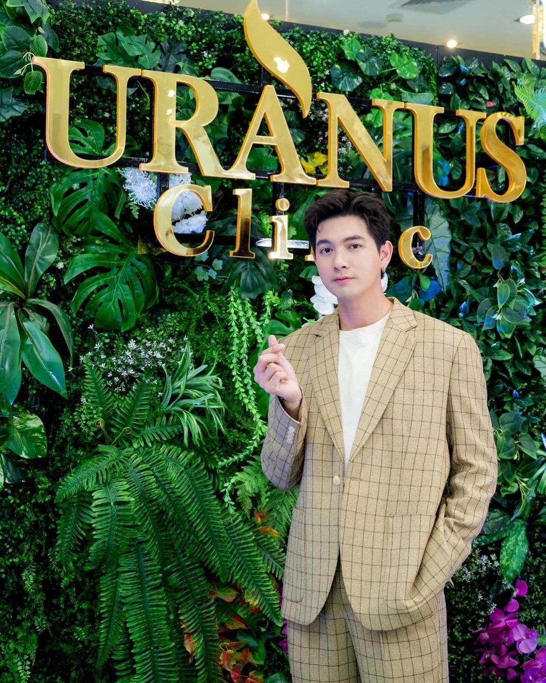 เข้ม -  หัสวีร์ ภัคพงษ์ไพศาล