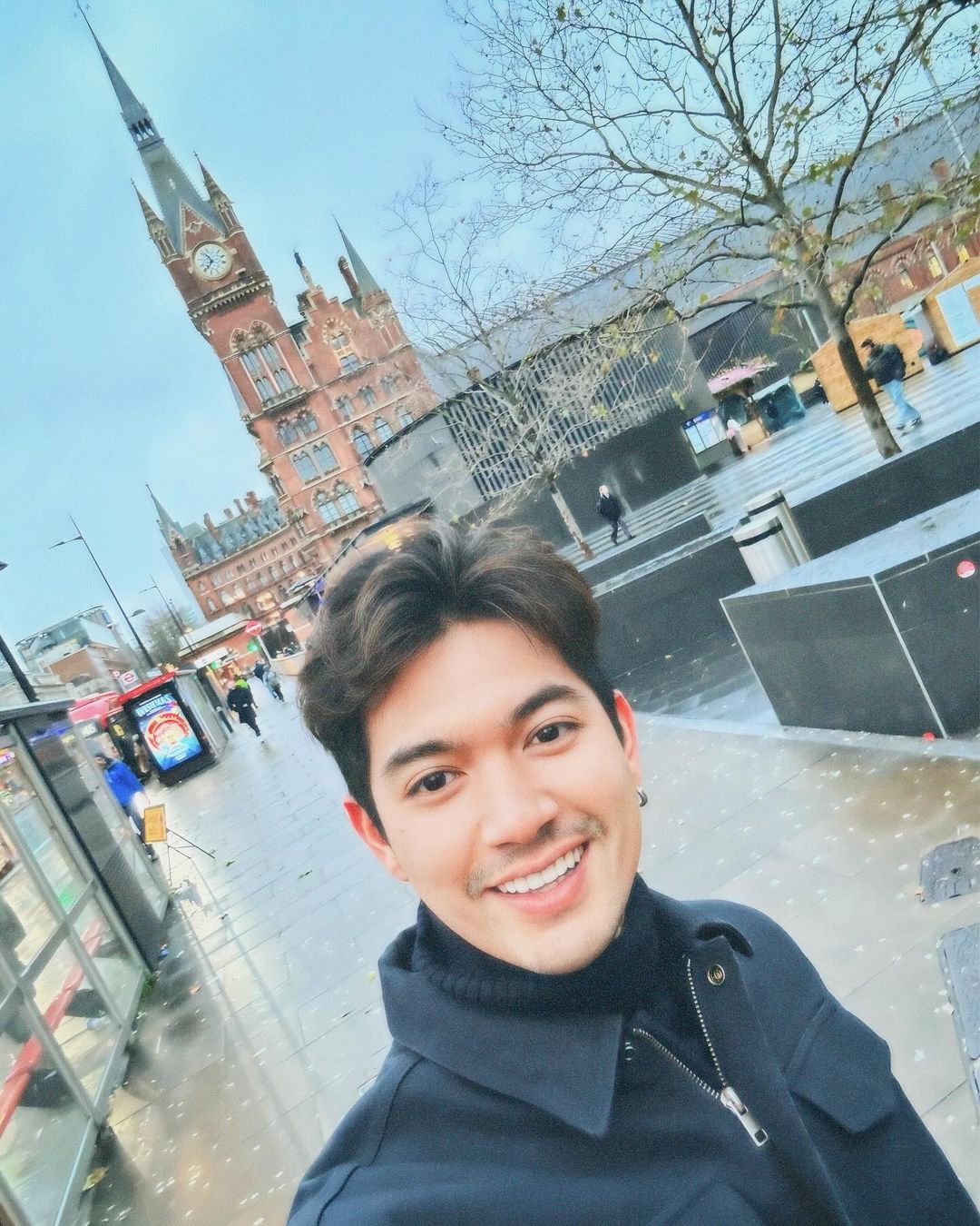 เข้ม -  หัสวีร์ ภัคพงษ์ไพศาล