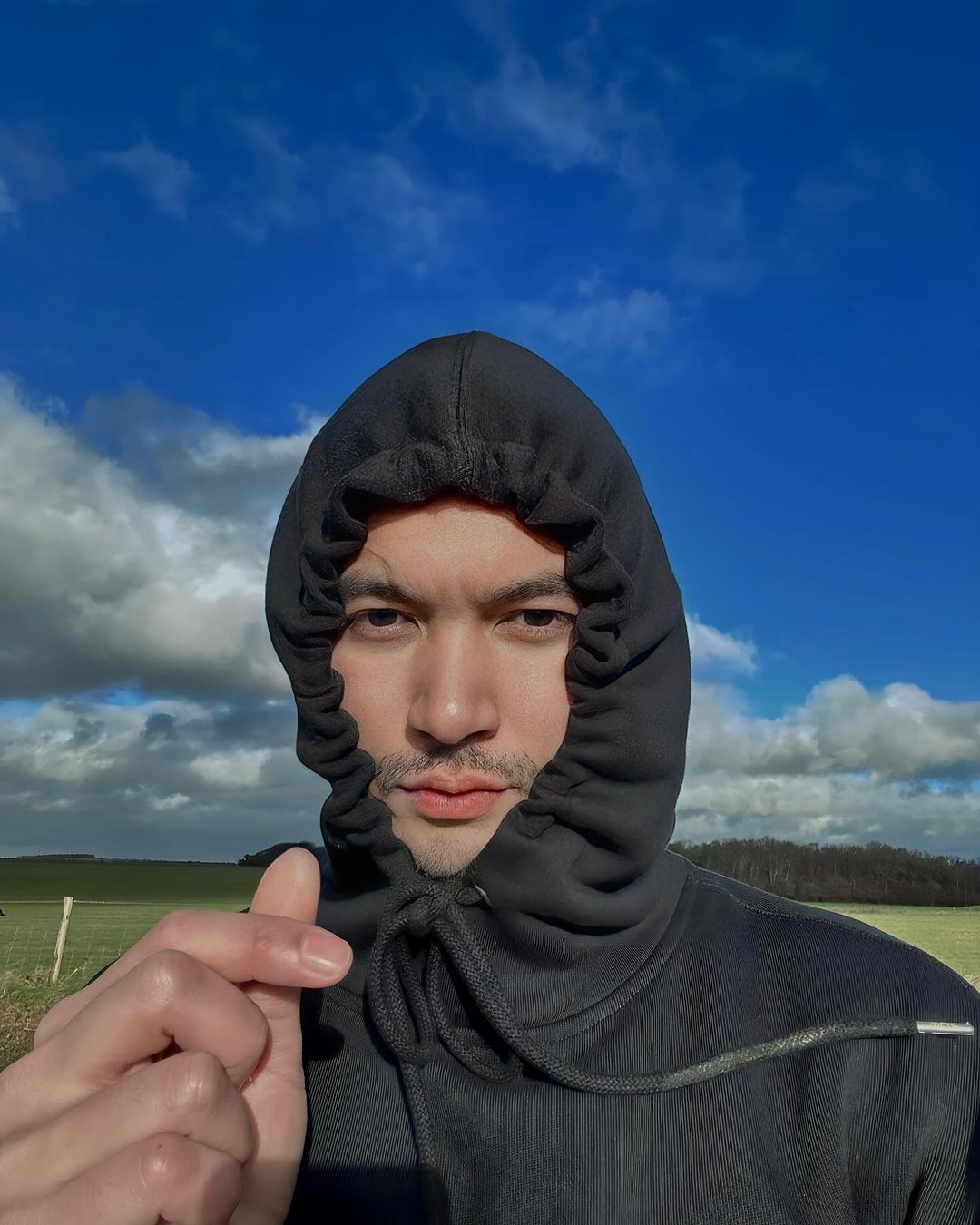 เข้ม -  หัสวีร์ ภัคพงษ์ไพศาล