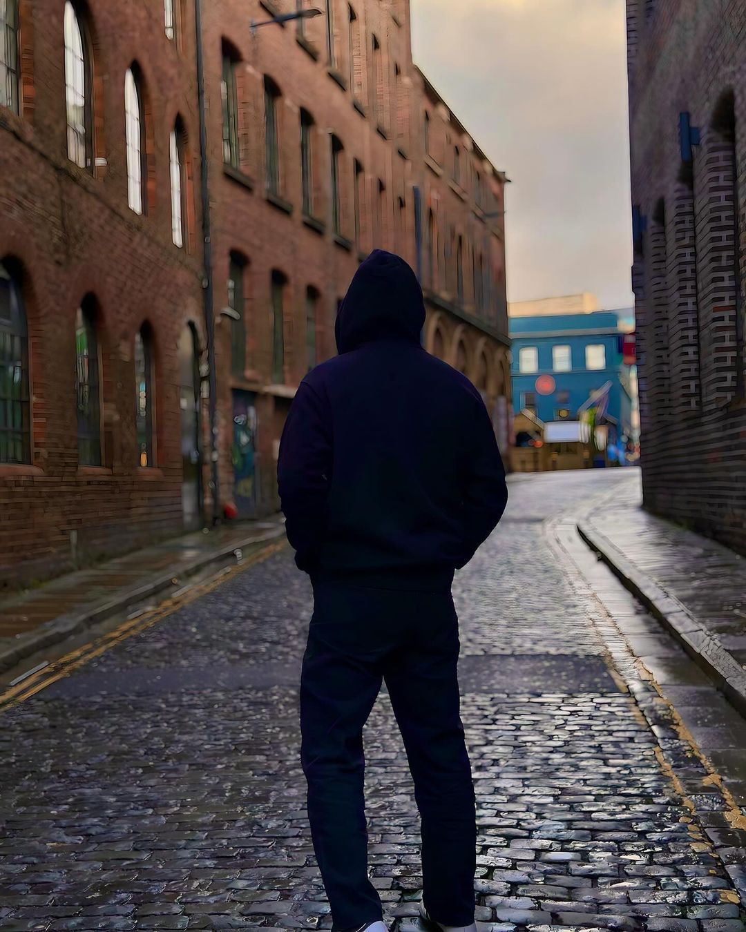 เข้ม -  หัสวีร์ ภัคพงษ์ไพศาล