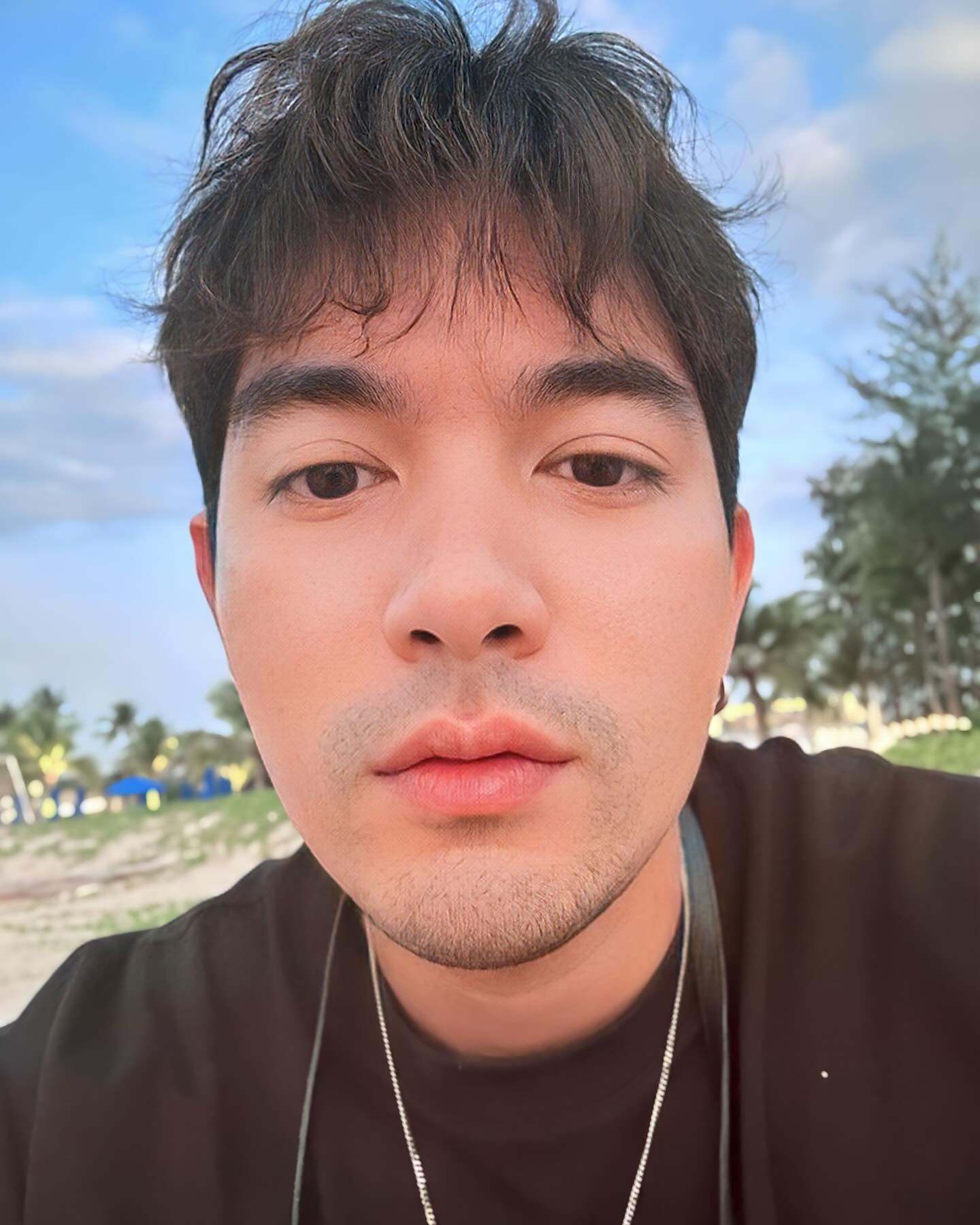 เข้ม -  หัสวีร์ ภัคพงษ์ไพศาล