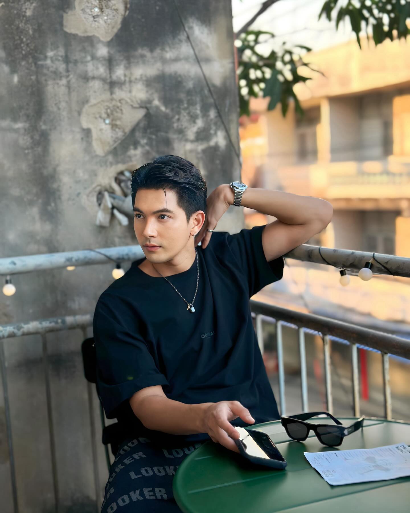 เข้ม -  หัสวีร์ ภัคพงษ์ไพศาล