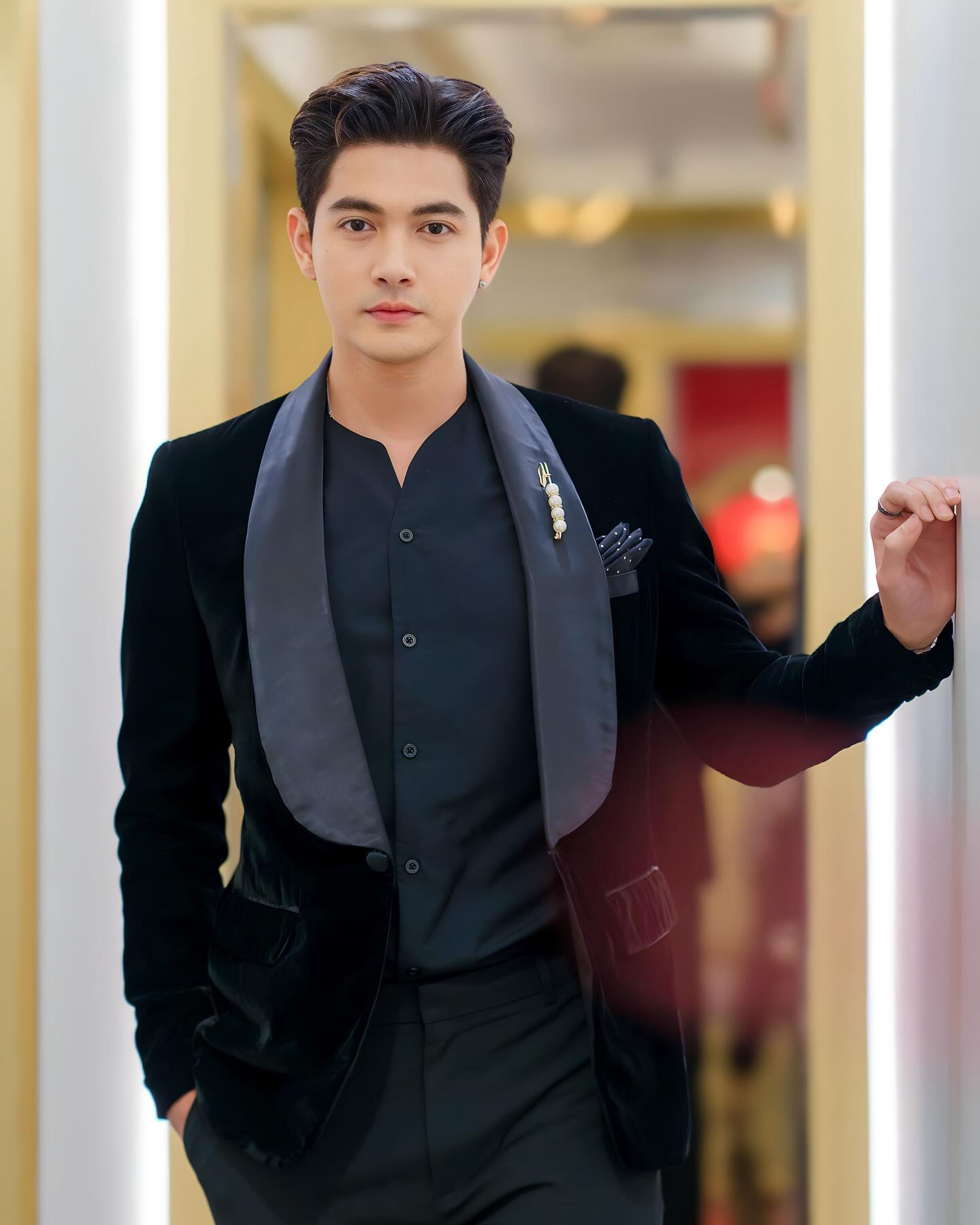 เข้ม -  หัสวีร์ ภัคพงษ์ไพศาล