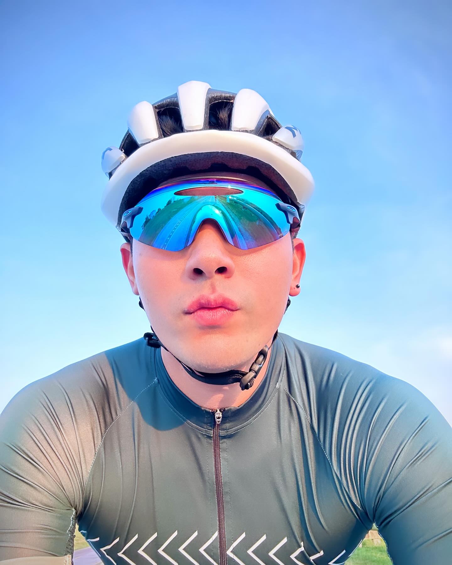 เข้ม -  หัสวีร์ ภัคพงษ์ไพศาล