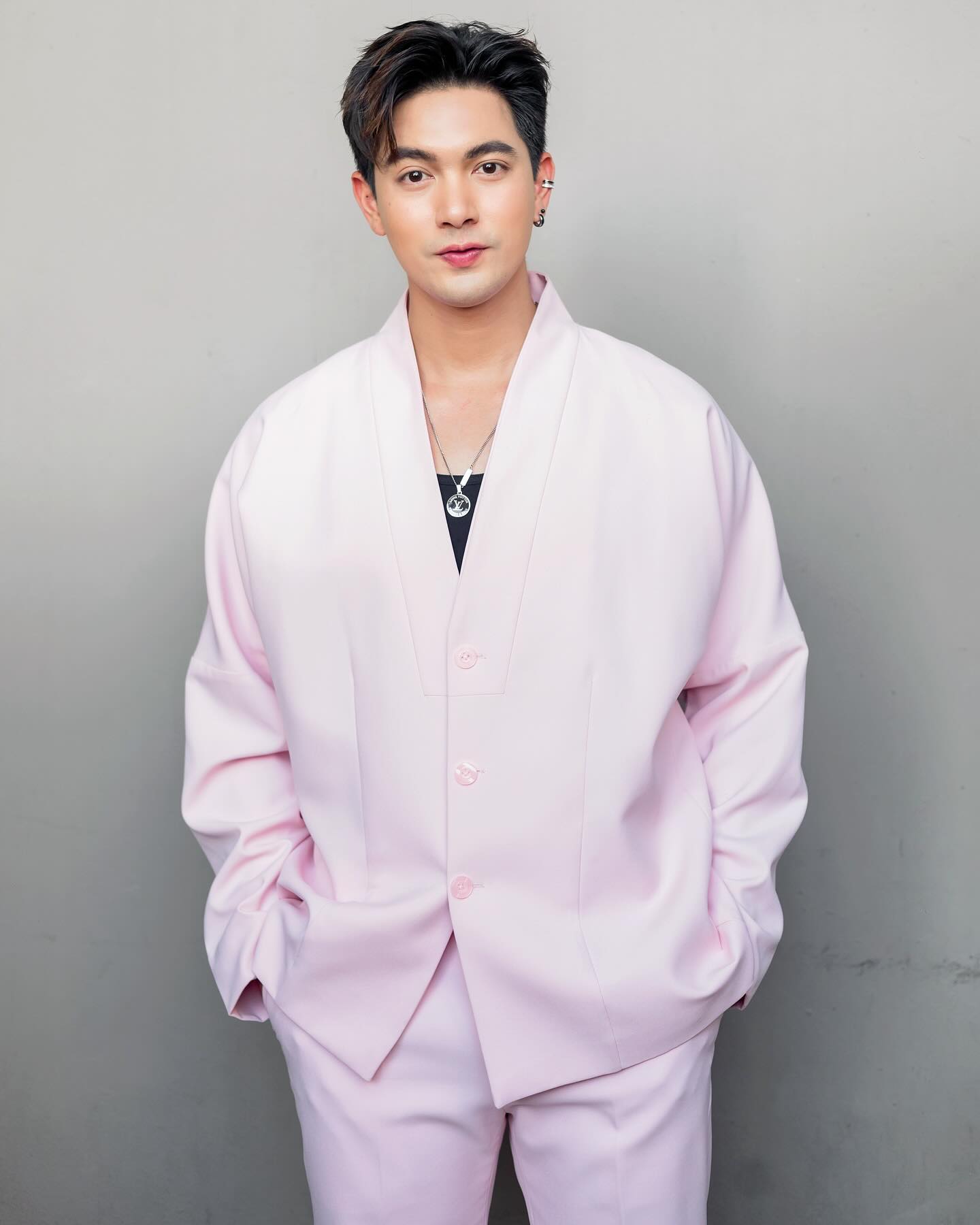 เข้ม -  หัสวีร์ ภัคพงษ์ไพศาล