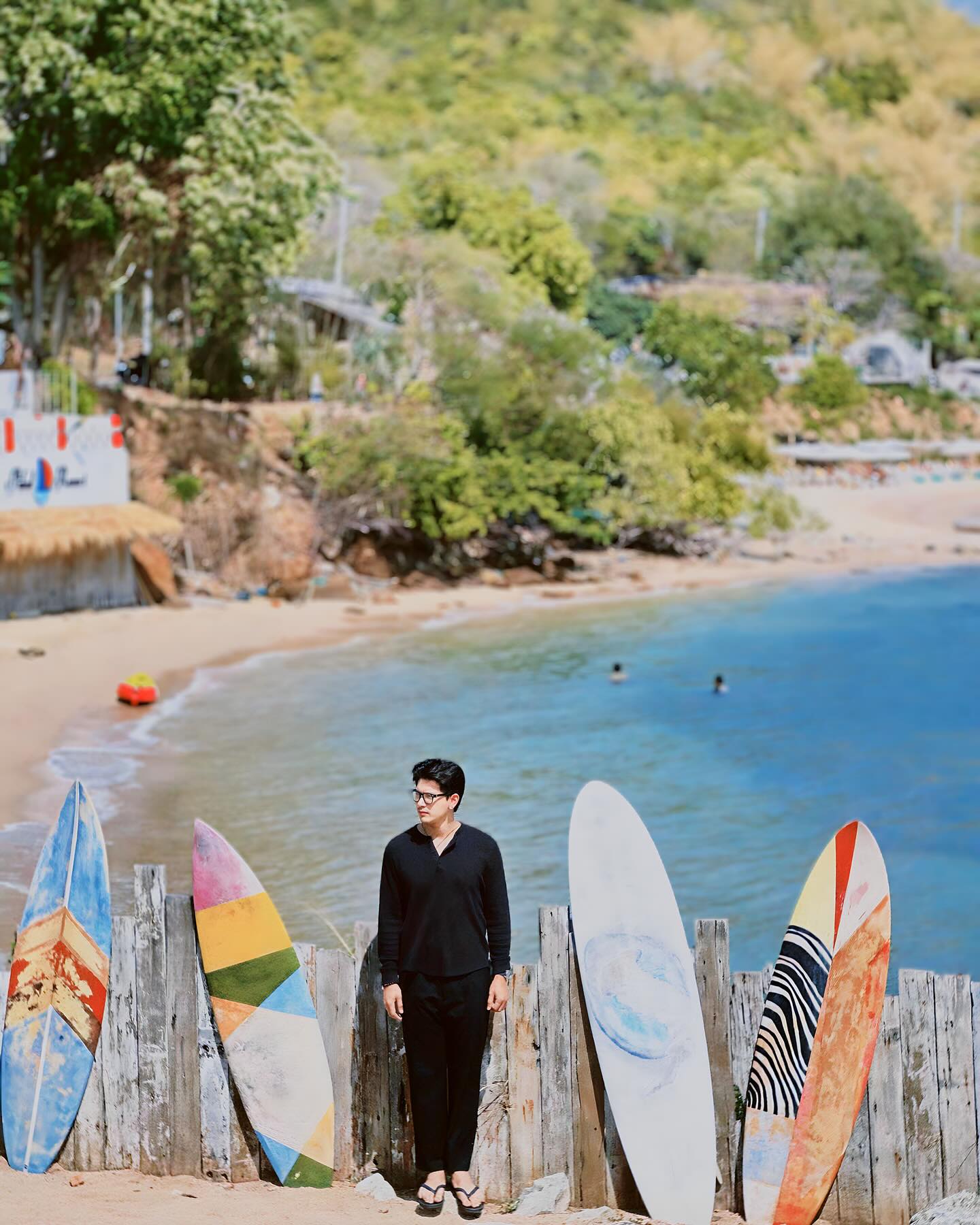 เข้ม -  หัสวีร์ ภัคพงษ์ไพศาล