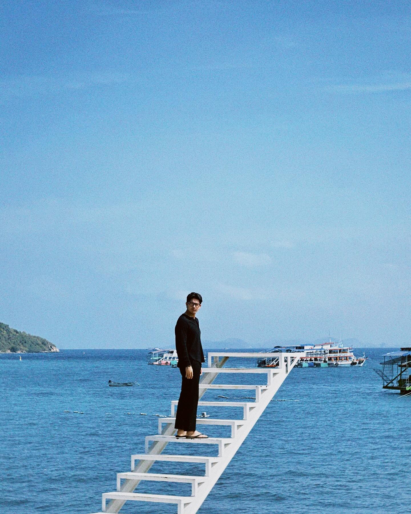 เข้ม -  หัสวีร์ ภัคพงษ์ไพศาล