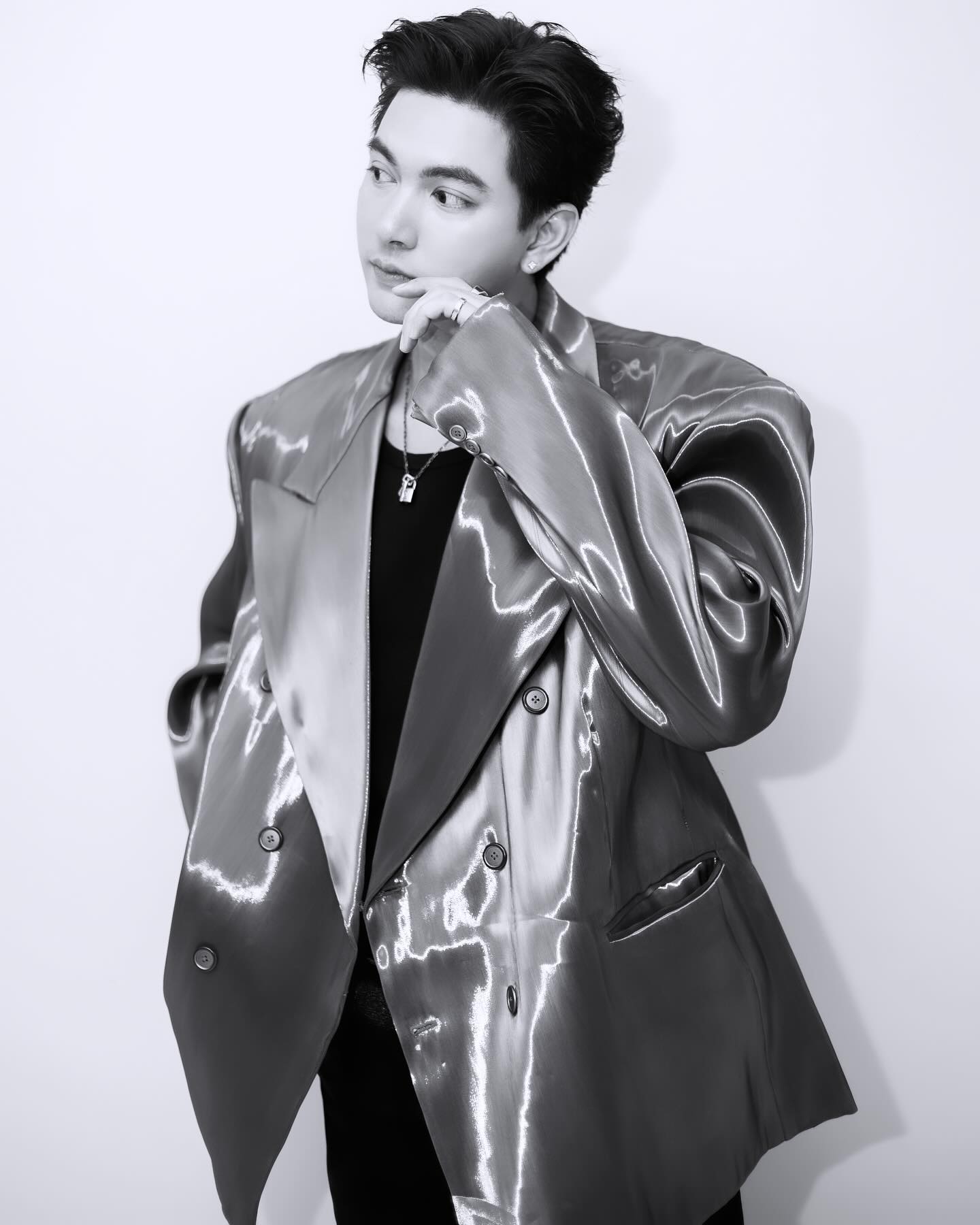 เข้ม -  หัสวีร์ ภัคพงษ์ไพศาล