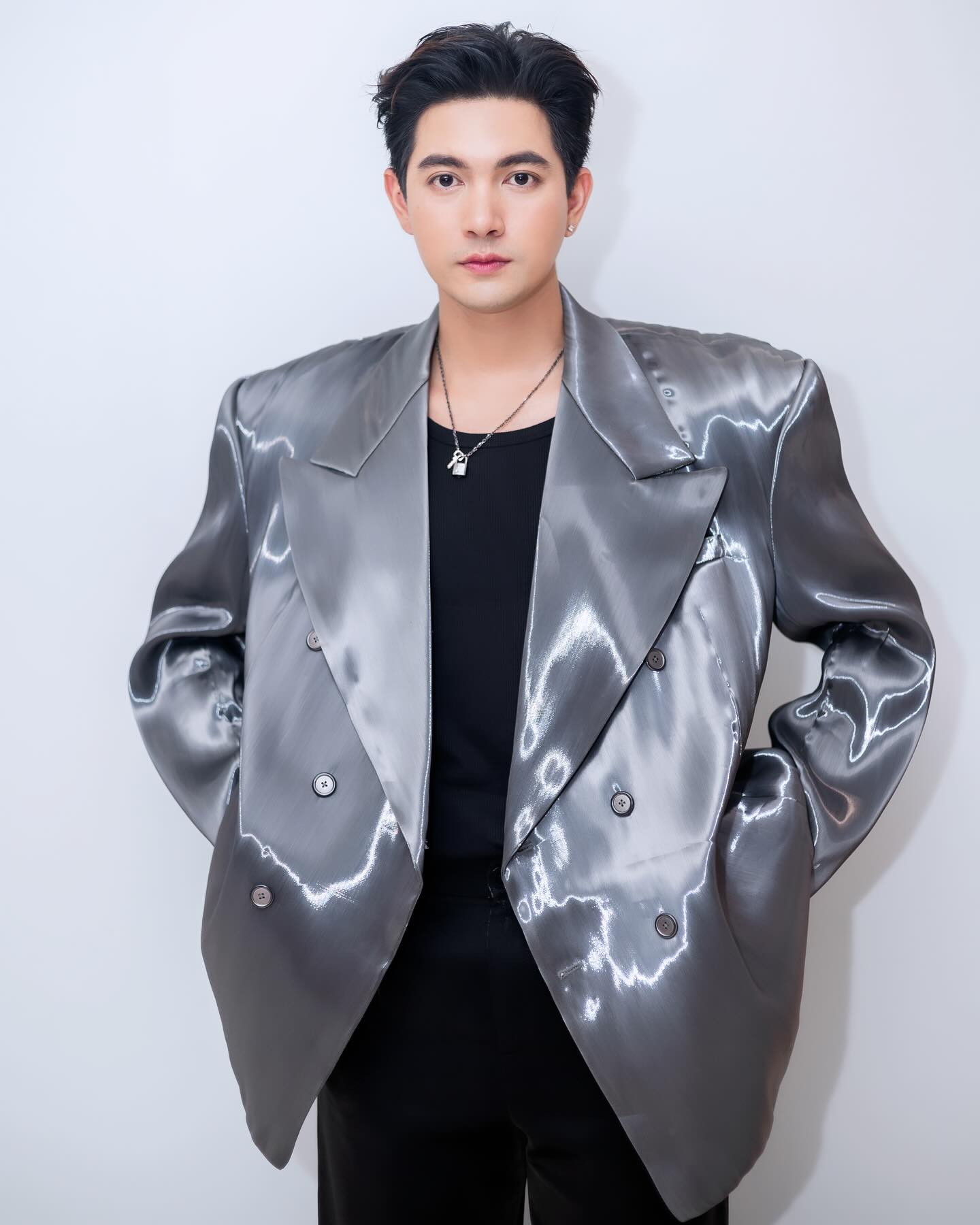 เข้ม -  หัสวีร์ ภัคพงษ์ไพศาล