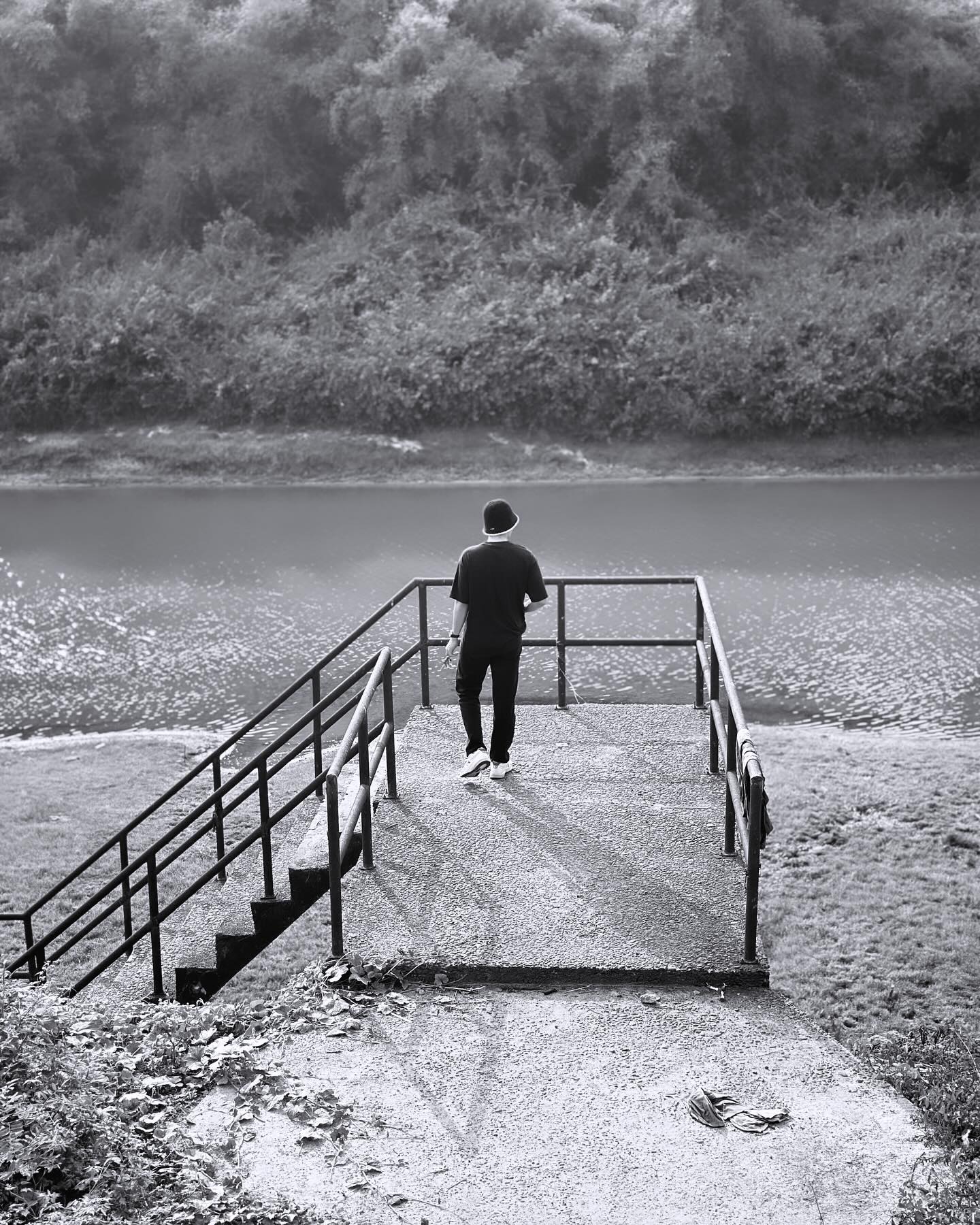 เข้ม -  หัสวีร์ ภัคพงษ์ไพศาล