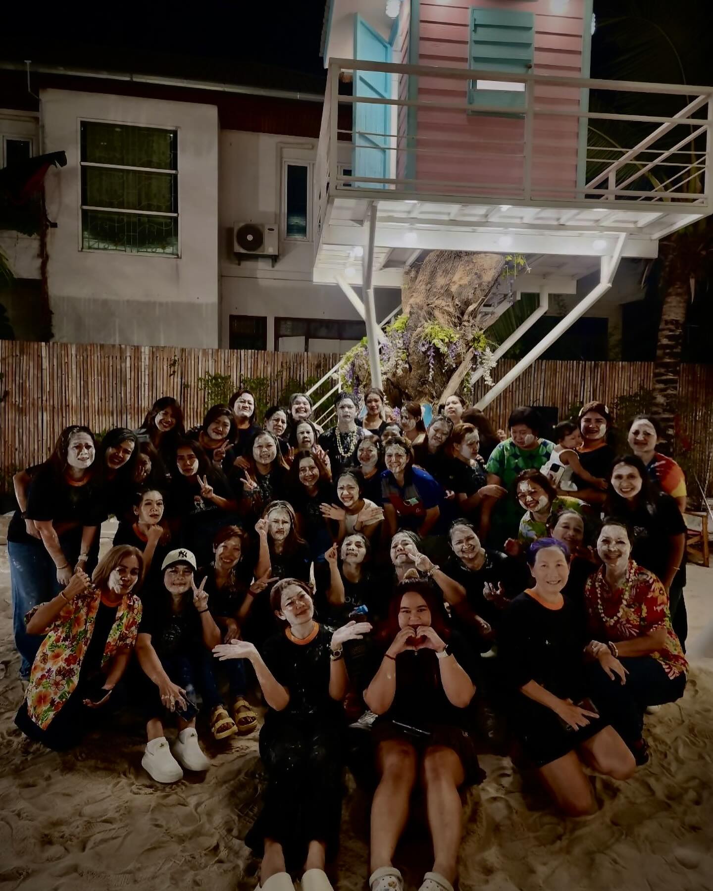 เข้ม -  หัสวีร์ ภัคพงษ์ไพศาล