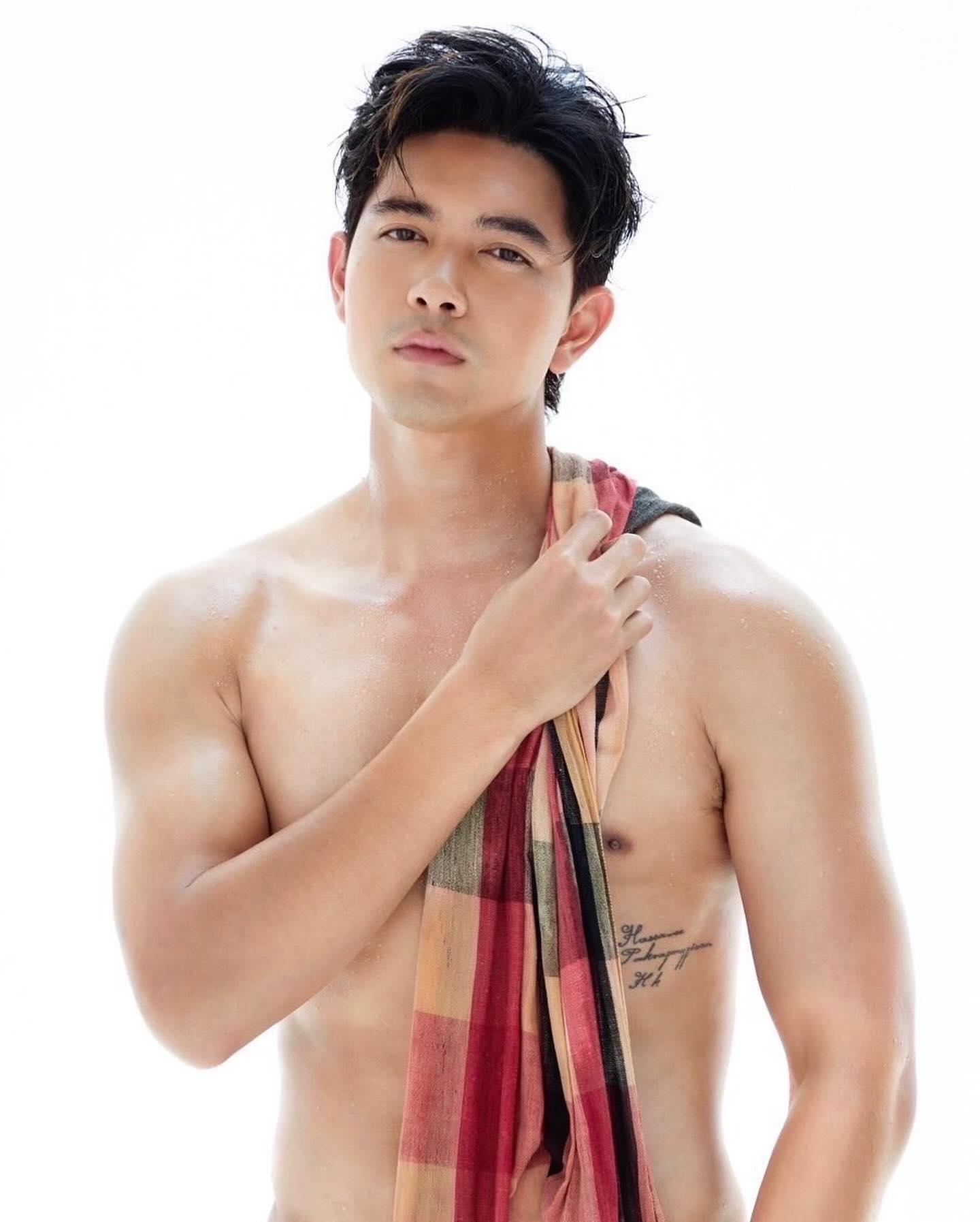 เข้ม -  หัสวีร์ ภัคพงษ์ไพศาล