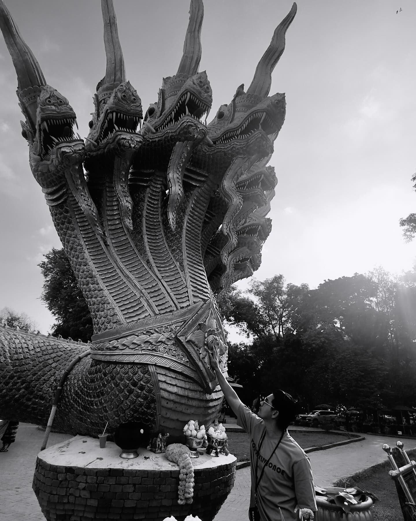 เข้ม -  หัสวีร์ ภัคพงษ์ไพศาล