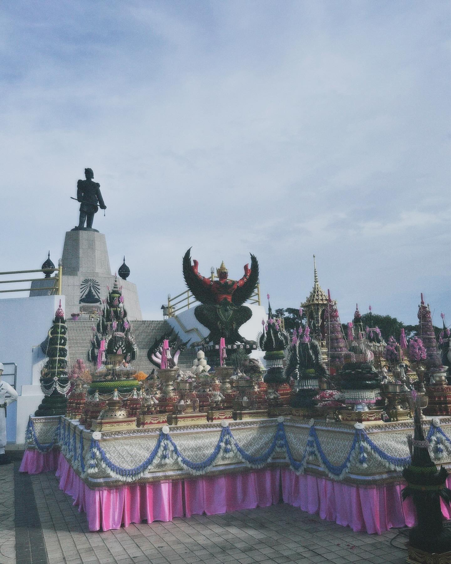 เข้ม -  หัสวีร์ ภัคพงษ์ไพศาล