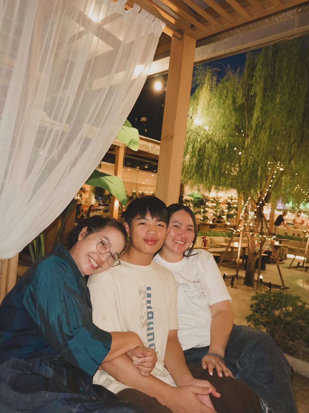 เข้ม -  หัสวีร์ ภัคพงษ์ไพศาล
