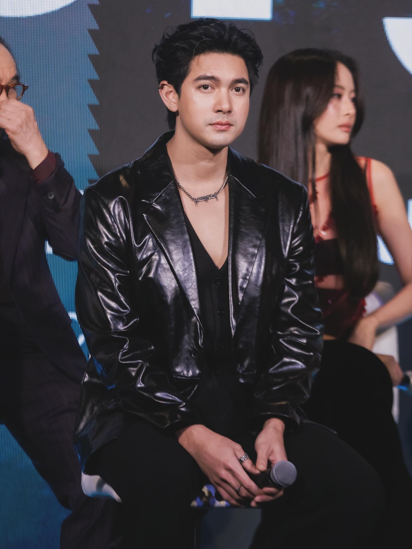 เข้ม -  หัสวีร์ ภัคพงษ์ไพศาล