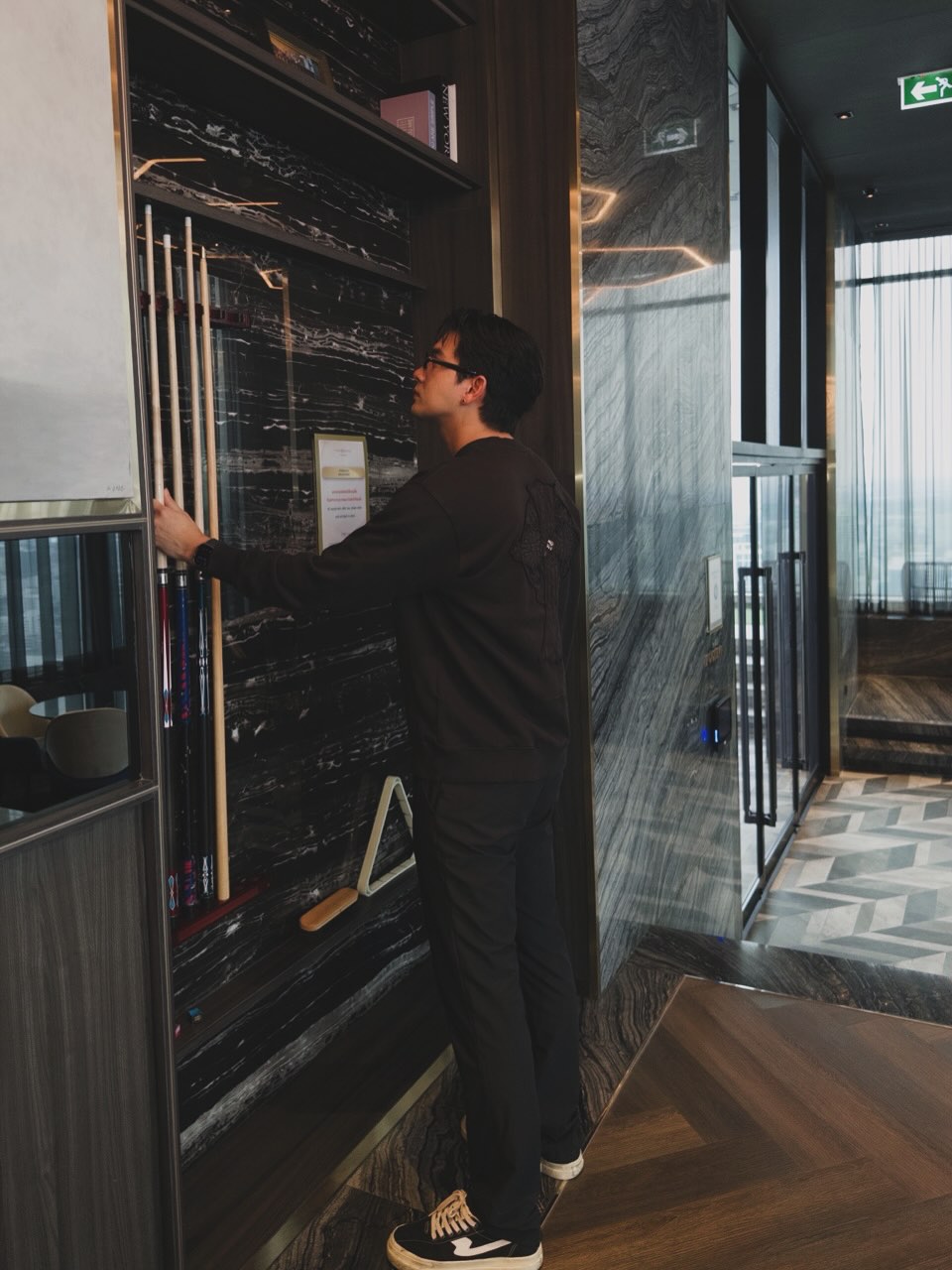 เข้ม -  หัสวีร์ ภัคพงษ์ไพศาล