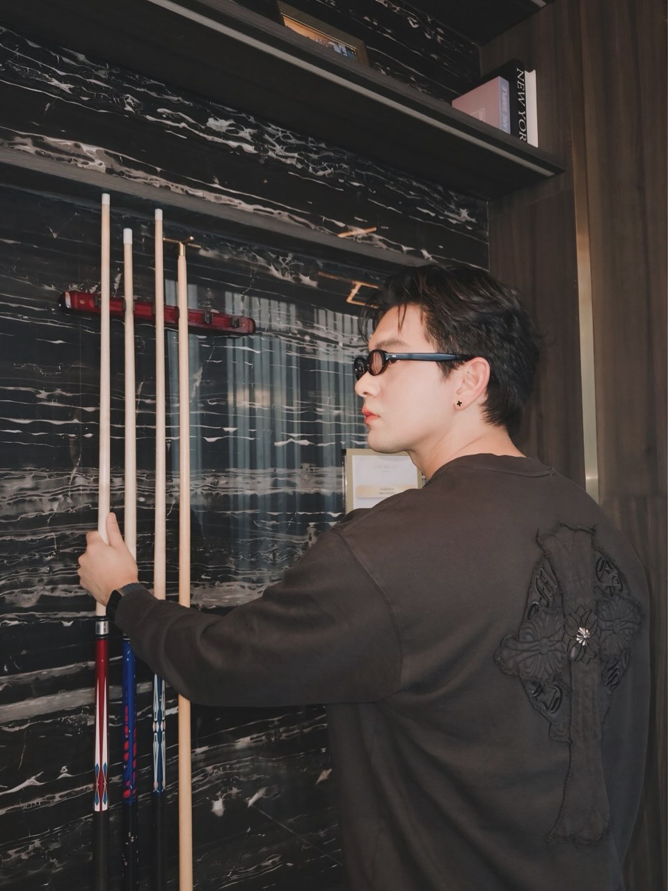 เข้ม -  หัสวีร์ ภัคพงษ์ไพศาล