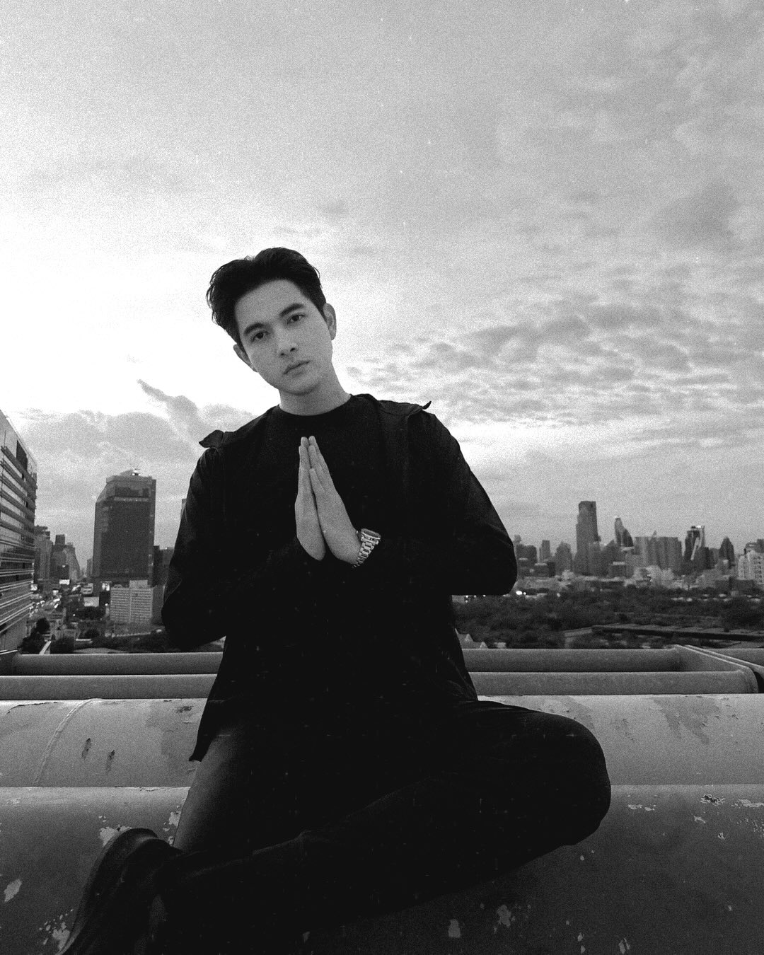 เข้ม -  หัสวีร์ ภัคพงษ์ไพศาล