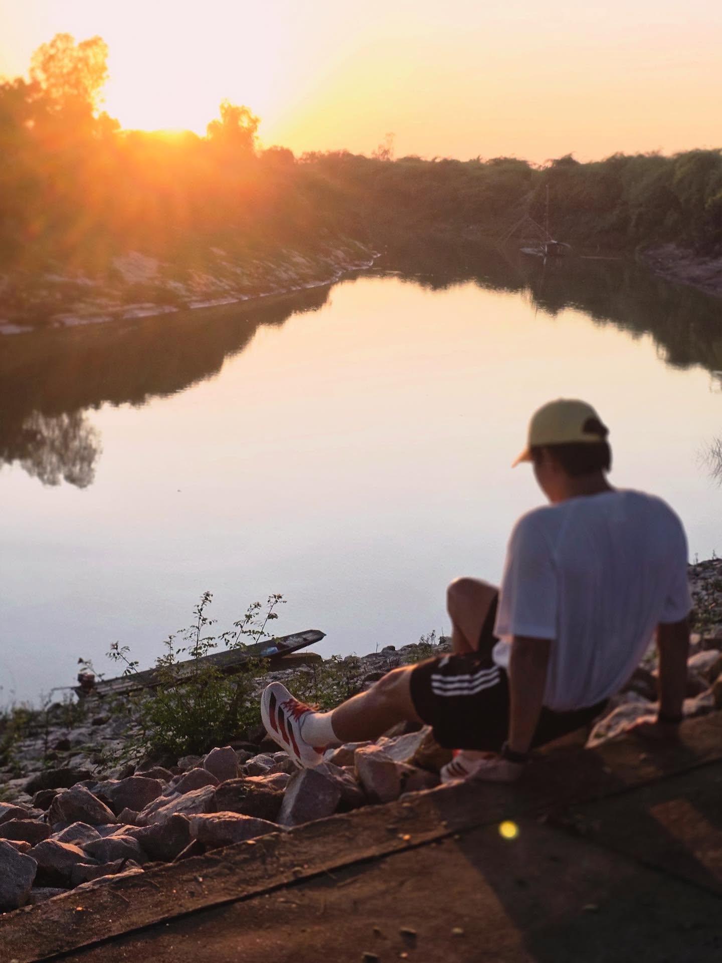 เข้ม -  หัสวีร์ ภัคพงษ์ไพศาล
