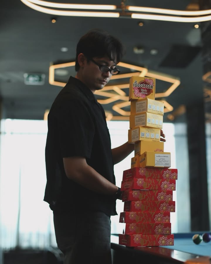 เข้ม -  หัสวีร์ ภัคพงษ์ไพศาล