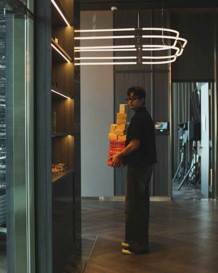 เข้ม -  หัสวีร์ ภัคพงษ์ไพศาล