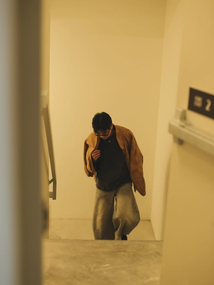 เข้ม -  หัสวีร์ ภัคพงษ์ไพศาล