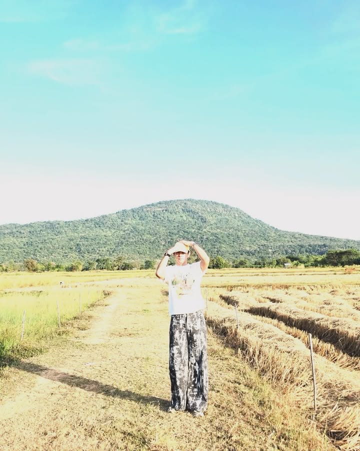 เข้ม -  หัสวีร์ ภัคพงษ์ไพศาล