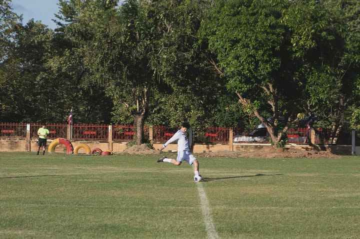 เข้ม -  หัสวีร์ ภัคพงษ์ไพศาล