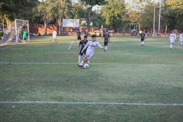 เข้ม -  หัสวีร์ ภัคพงษ์ไพศาล