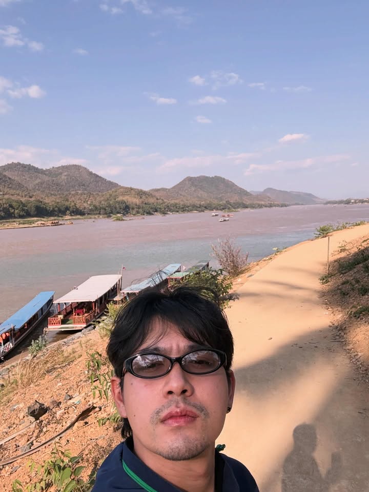 เข้ม -  หัสวีร์ ภัคพงษ์ไพศาล