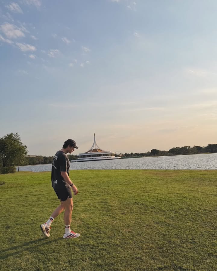 เข้ม -  หัสวีร์ ภัคพงษ์ไพศาล