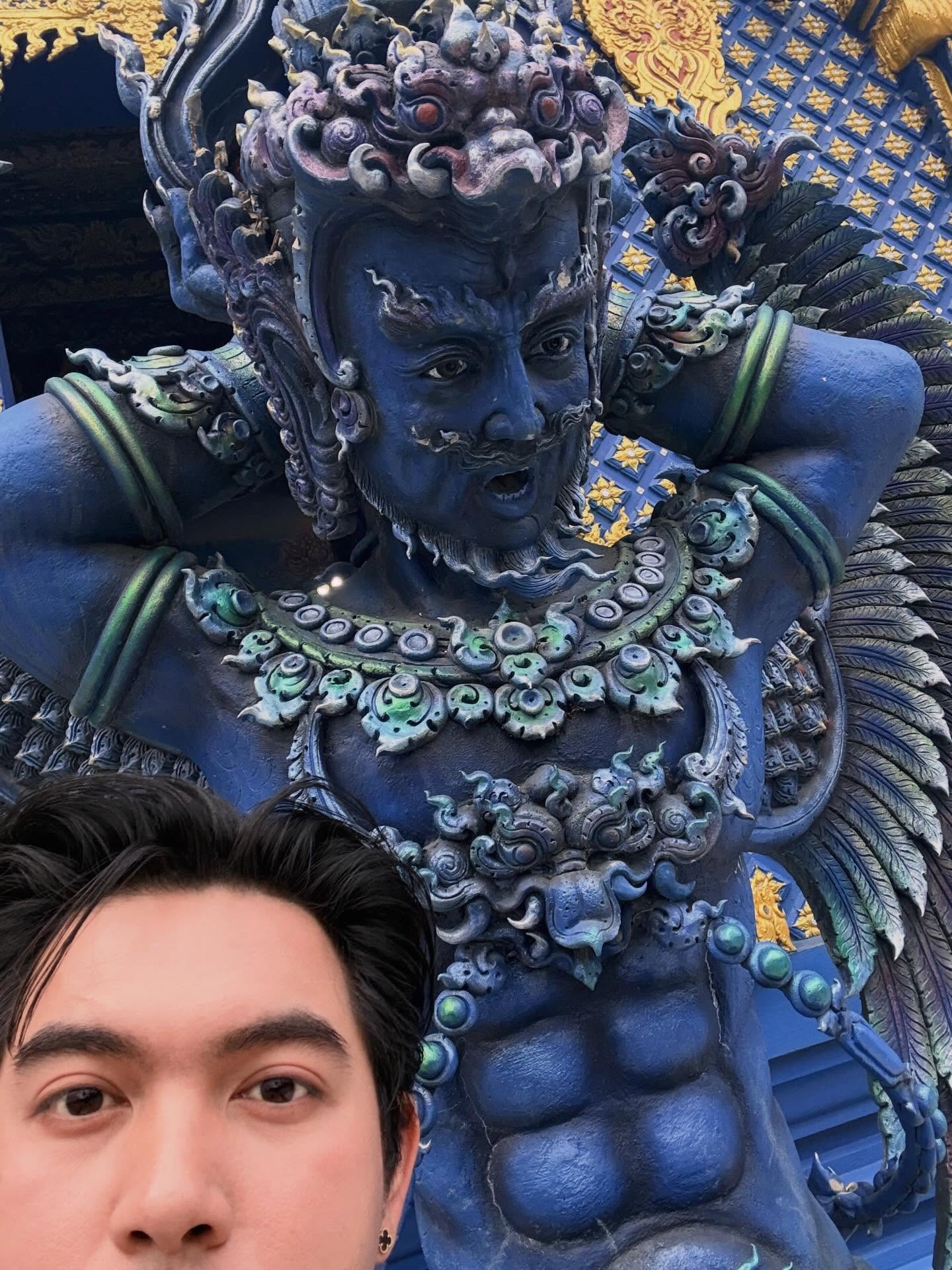 เข้ม -  หัสวีร์ ภัคพงษ์ไพศาล