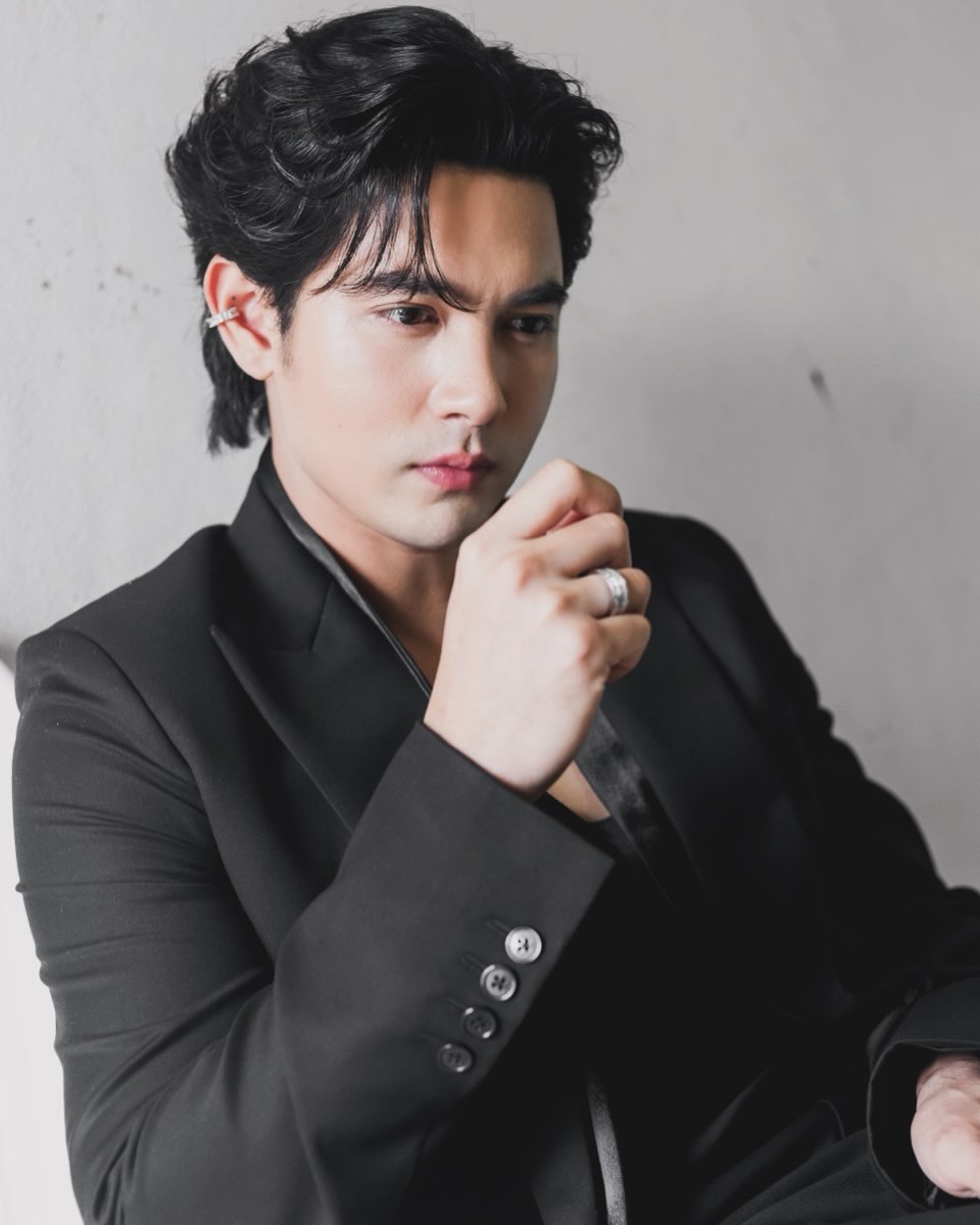 เข้ม -  หัสวีร์ ภัคพงษ์ไพศาล